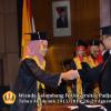 Wisuda Unpad Gel IV TA 2013_2014 Fakultas MIPA oleh Rektor 049