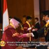Wisuda Unpad Gel. IV TA 2015_2016 Fakultas Kedokteran Oleh Rektor -094