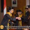 wisuda-unpad-gel-iii-ta-2012_2013-fakultas-ekonomi-dan-bisnis-oleh-rektor-063
