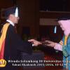 Wisuda Unpad Gel III TA 2015_2016  Fakultas Ilmu Budaya oleh Dekan  005