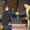 wisuda-fh-oleh-dekan-104