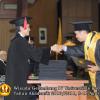 wisuda-fh-oleh-dekan-105