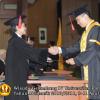 wisuda-fh-oleh-dekan-147