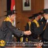 wisuda-fh-oleh-rektor-090