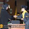 wisuda-fe-oleh-dekan-237