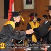 wisuda-fe-oleh-rektor-067