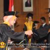 wisuda-fe-oleh-rektor-102