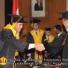 wisuda-fe-oleh-rektor-128