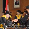 wisuda-fe-oleh-rektor-135