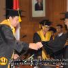 wisuda-fe-oleh-rektor-161