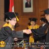 wisuda-fe-oleh-rektor-173