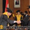 wisuda-fe-oleh-rektor-206