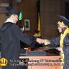 wisuda-fikom-oleh-dekan-027