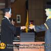 wisuda-fik-oleh-dekan-122