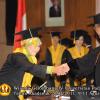 wisuda-fe-oleh-rektor_043