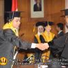 wisuda-fe-oleh-rektor_054