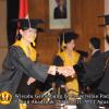 wisuda-fe-oleh-rektor_068