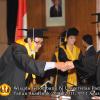 wisuda-fe-oleh-rektor_080