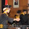 wisuda-fe-oleh-rektor_082