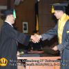 wisuda-fikom-oleh-dekan-096