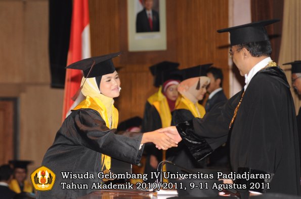 wisuda-fapet-oleh-rektor-25