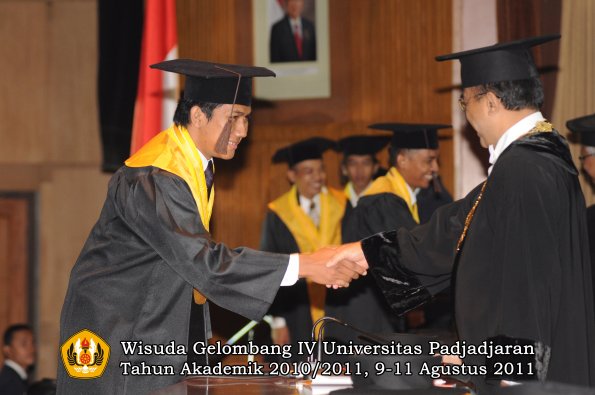 wisuda-fapet-oleh-rektor-36