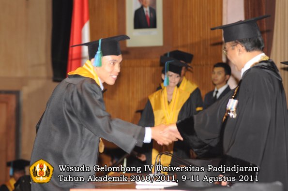 wisuda-fpik-oleh-rektor-36