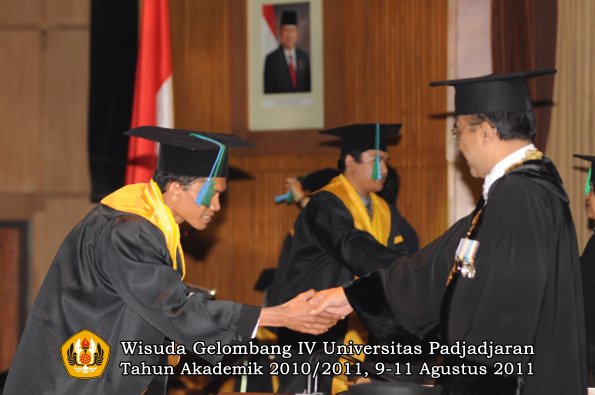 wisuda-fpik-oleh-rektor-39