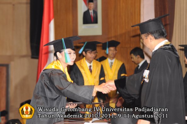 wisuda-fpik-oleh-rektor-42