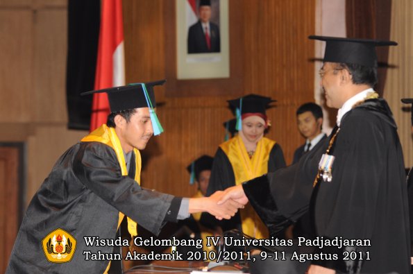 wisuda-fpik-oleh-rektor-50