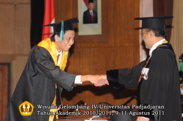 wisuda-fpik-oleh-rektor-54