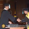 wisuda-unpad-gel-iv-ta-2012_2013-fakultas-ilmu-budaya-oleh-dekan-187