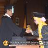 wisuda-unpad-gel-iv-ta-2012_2013-fakultas-ilmu-budaya-oleh-dekan-229