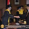 wisuda-unpad-gel-iv-ta-2012_2013-fakultas-ilmu-budaya-oleh-rektor-048