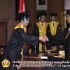 wisuda-unpad-gel-iv-ta-2012_2013-fakultas-ilmu-budaya-oleh-rektor-049