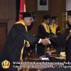 wisuda-unpad-gel-iv-ta-2012_2013-fakultas-ilmu-budaya-oleh-rektor-077