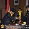 wisuda-unpad-gel-iv-ta-2012_2013-fakultas-ilmu-budaya-oleh-rektor-078