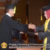 wisuda-unpad-gel-iv-ta-2012_2013-fakultas-ekonomi-dan-bisnis-oleh-dekan-144