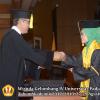 wisuda-unpad-gel-iv-ta-2012_2013-fakultas-ekonomi-dan-bisnis-oleh-dekan-177