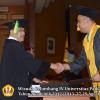 wisuda-unpad-gel-iv-ta-2012_2013-fakultas-ilmu-komunikasi-oleh-dekan-074