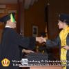 wisuda-unpad-gel-iv-ta-2012_2013-fakultas-ilmu-komunikasi-oleh-dekan-193