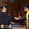 wisuda-unpad-gel-iv-ta-2012_2013-fakultas-ilmu-komunikasi-oleh-dekan-232