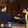 wisuda-unpad-gel-iv-ta-2012_2013-fakultas-ilmu-komunikasi-oleh-dekan-235