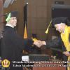 wisuda-unpad-gel-iv-ta-2012_2013-fakultas-ilmu-komunikasi-oleh-dekan-239