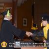 wisuda-unpad-gel-iv-ta-2012_2013-fakultas-ilmu-komunikasi-oleh-dekan-275