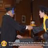 wisuda-unpad-gel-iv-ta-2012_2013-fakultas-isip-oleh-dekan-127