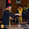 wisuda-unpad-gel-iv-ta-2012_2013-fakultas-hukum-oleh-rektor-023