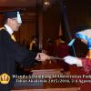Wisuda Unpad Gel IV TA 2015_2016 Fakultas Ilmu Budaya Oleh Dekan -086