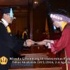 Wisuda Unpad Gel IV TA 2015_2016 Fakultas Ilmu Budaya Oleh Dekan -087