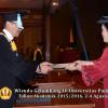 Wisuda Unpad Gel IV TA 2015_2016 Fakultas Ilmu Budaya Oleh Dekan -094